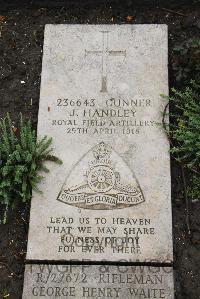 Boulogne Eastern Cemetery - Handley, J