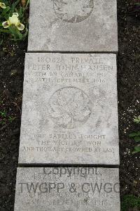 Boulogne Eastern Cemetery - Hansen, Peter John