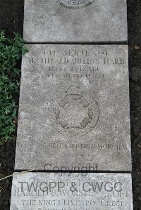 Boulogne Eastern Cemetery - Hard, Archibald Julius