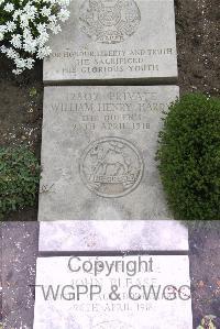 Boulogne Eastern Cemetery - Hardy, William Henry