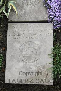 Boulogne Eastern Cemetery - Hargreaves, E