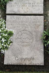 Boulogne Eastern Cemetery - Harper, Frederick George