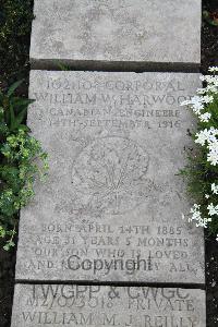 Boulogne Eastern Cemetery - Harwood, William