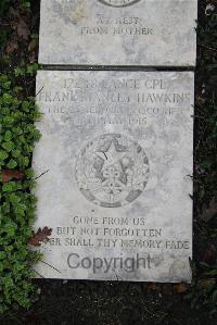 Boulogne Eastern Cemetery - Hawkins, Frank Stanley