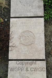 Boulogne Eastern Cemetery - Hayden, Harry Edward