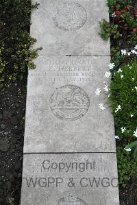 Boulogne Eastern Cemetery - Herbert, E