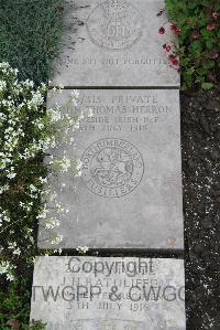 Boulogne Eastern Cemetery - Herron, John Thomas