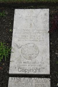 Boulogne Eastern Cemetery - Heyworth, John Henry