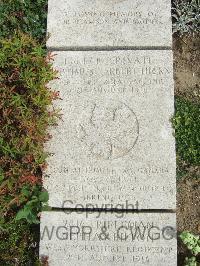 Boulogne Eastern Cemetery - Hicks, Septimus Herbert