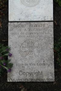 Boulogne Eastern Cemetery - Higby, Frederick Arthur