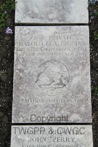 Boulogne Eastern Cemetery - Higgins, Harold Lea