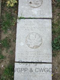 Boulogne Eastern Cemetery - Hill, Harry