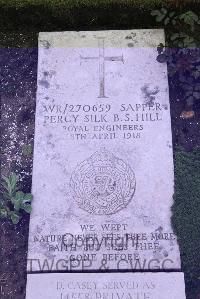 Boulogne Eastern Cemetery - Hill, Percival Silk Buckingham