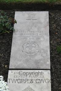 Boulogne Eastern Cemetery - Hoare, Alfred Lawrence