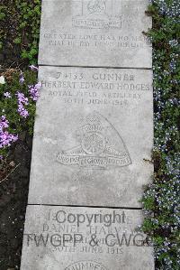 Boulogne Eastern Cemetery - Hodges, Herbert Edward