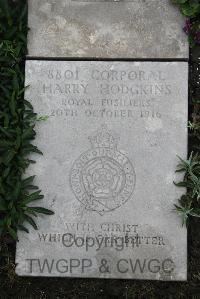 Boulogne Eastern Cemetery - Hodgkins, Harry