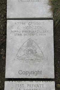 Boulogne Eastern Cemetery - Hogdson, G