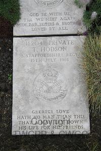 Boulogne Eastern Cemetery - Hodson, T