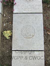 Boulogne Eastern Cemetery - Hogan, Arthur Henry