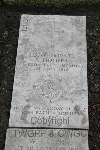 Boulogne Eastern Cemetery - Hooper, Frederick