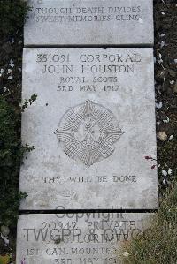 Boulogne Eastern Cemetery - Houston, John