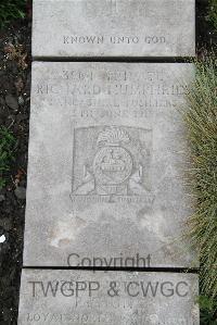 Boulogne Eastern Cemetery - Humphries, Richard