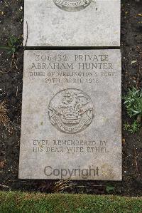 Boulogne Eastern Cemetery - Hunter, Abraham