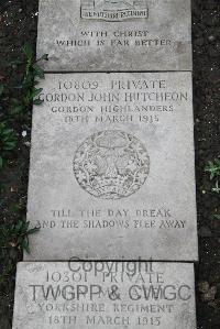 Boulogne Eastern Cemetery - Hutcheon, Gordon John