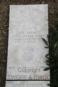 Boulogne Eastern Cemetery - Ilsley, John George