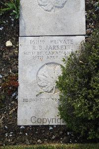 Boulogne Eastern Cemetery - Jarrett, Robert Benjamin