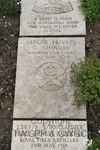 Boulogne Eastern Cemetery - Johnson, G