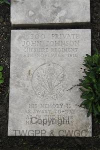 Boulogne Eastern Cemetery - Johnson, John