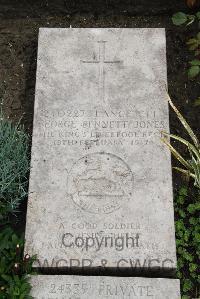 Boulogne Eastern Cemetery - Jones, George Bennett