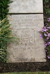 Boulogne Eastern Cemetery - Jones, William Harold