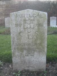 Boulogne Eastern Cemetery - Jose, Victor