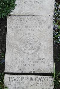 Boulogne Eastern Cemetery - Julien, Albert