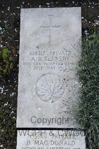 Boulogne Eastern Cemetery - Kennedy, Albert Douglas