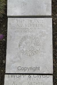 Boulogne Eastern Cemetery - Kennedy, A J