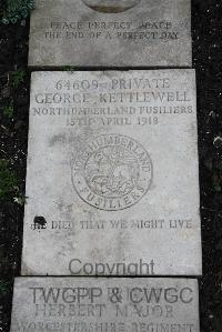 Boulogne Eastern Cemetery - Kettlewell, George