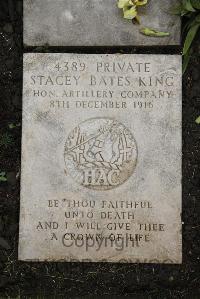 Boulogne Eastern Cemetery - King, Stacey Bates