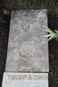 Boulogne Eastern Cemetery - Kirby, John Russell