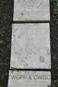 Boulogne Eastern Cemetery - Knight, Albert Edward