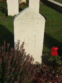 Boulogne Eastern Cemetery - Kozakiewicz, Adam Edward