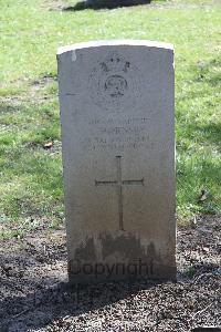 Thornaby-On-Tees Cemetery - Hornsby, Lester