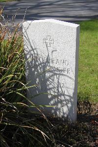 Thornaby-On-Tees Cemetery - Voigtlander-Tetzner, Hildebrand