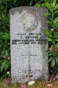 Glasgow (St. Kentigern's) Roman Catholic Cemetery - Devine, S