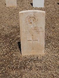 Taveta Military Cemetery - Hedding, D G