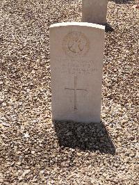 Taveta Military Cemetery - Holmes, A J