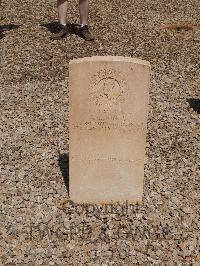 Taveta Military Cemetery - Jones, G E