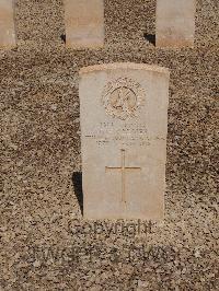 Taveta Military Cemetery - Palmer, G H